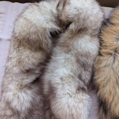 Vintage Unbranded Fur Collars Lot D