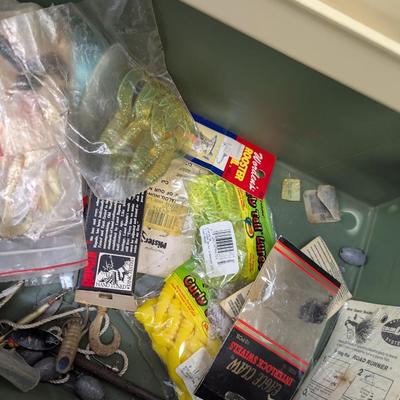Fishing Tackle Box With Supplies & Vintage Lures Mepps Rapala Rebel Zebco Reel Heddon