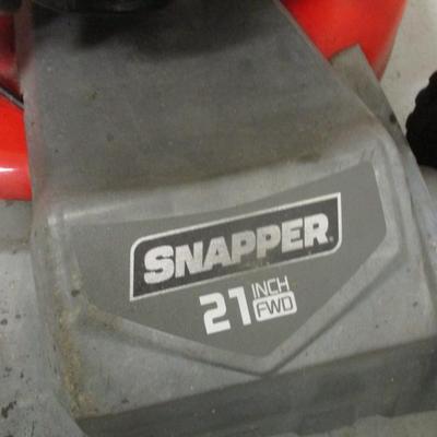 Snapper 21" FWD Briggs & Stratton EX550 Mower 140cc