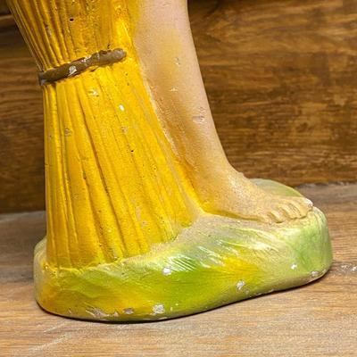 VINTAGE 1940S CARNIVAL CHALKWARE FIGURE