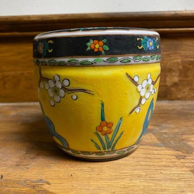 Moriyama Mori -machi Japanese Antique Porcelain Planter
