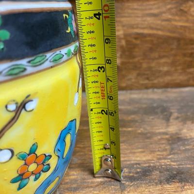 Moriyama Mori -machi Japanese Antique Porcelain Planter