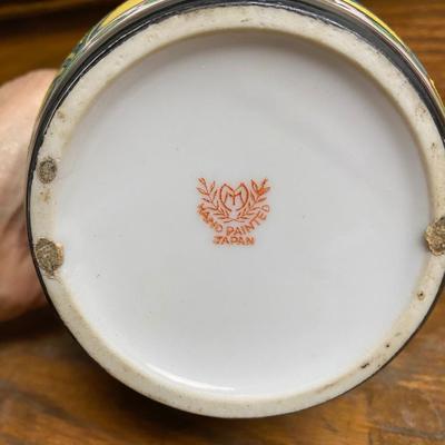 Moriyama Mori -machi Japanese Antique Porcelain Planter