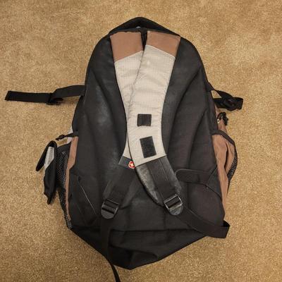 Swiss Gear, Eagle Creek Backpacks and Travel Bags (GB4-EL)
