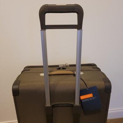 Briggs and Riley Luggage (GB4-EL)