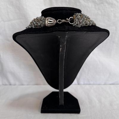 Beaded Necklaces and More! (K-DZ)