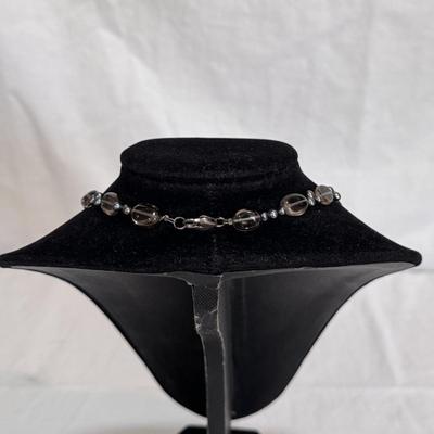 Beaded Necklaces and More! (K-DZ)