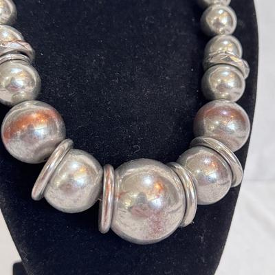 Beaded Necklaces and More! (K-DZ)