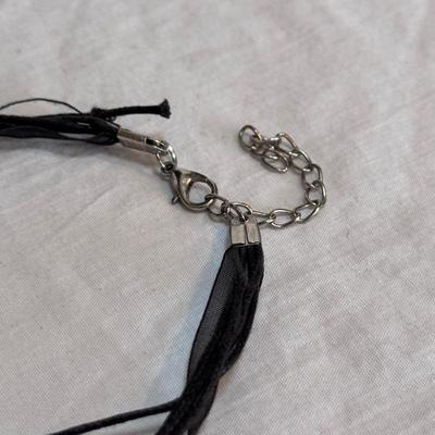 Beaded Necklaces and More! (K-DZ)