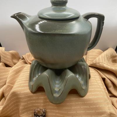 Frankoma Teapot Warmer and Teapot with lid
