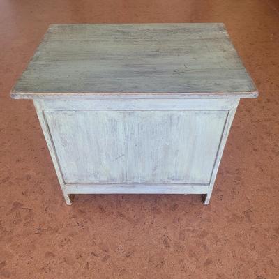 Pie Safe/Cabinet With Punctured Tin Doors & Sides (GB4-EL)