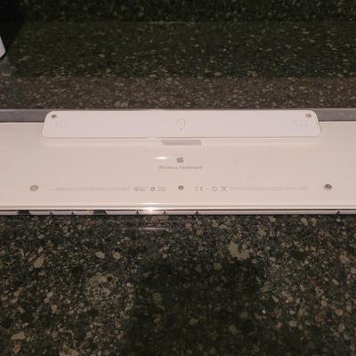 Apple Accessories (BC-EL)