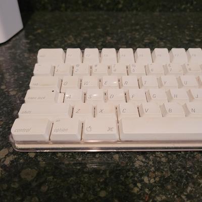 Apple Accessories (BC-EL)