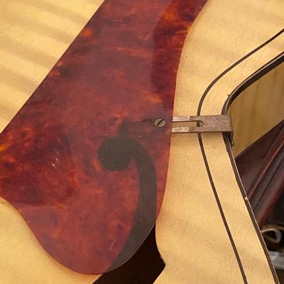 Old Kraftsman guitar