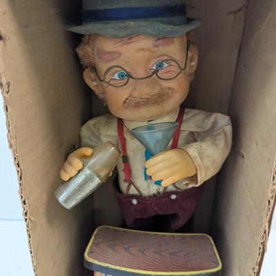 Charley Weaver Bartender Battery Operated