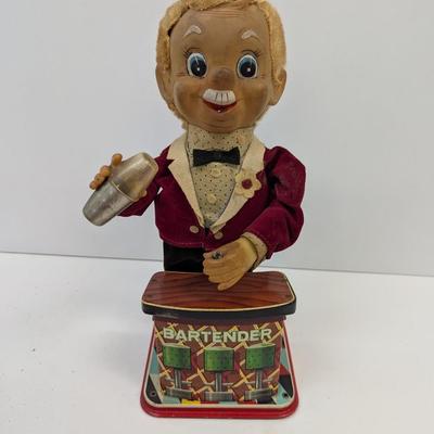 Charley Weaver Your Friendly Bartender Battery Operated
