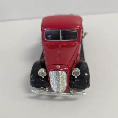1937 Ford Pick-Up Scale 1/24 Chattanooga TN Coca-Cola Die-cast Truck With Pocket Knife