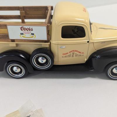 Gearbox 1940 Ford Deluxe Coupe Texaco Pedal Car & ERTL Replica 1940 Ford Pickup Truck