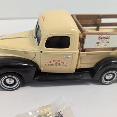 Gearbox 1940 Ford Deluxe Coupe Texaco Pedal Car & ERTL Replica 1940 Ford Pickup Truck
