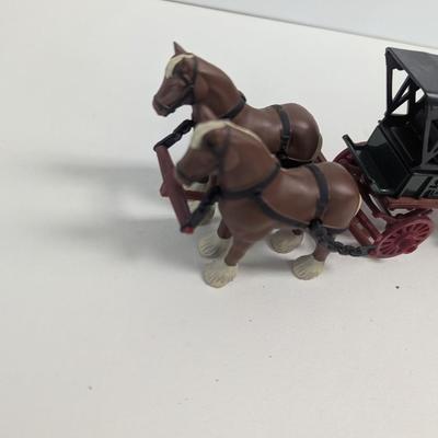 Ertl Die-Cast 1/32 1912 Horse-Drawn Tanker Wagon Bank