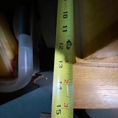 Vintage MCM hutch with drawer and lower cabinet.