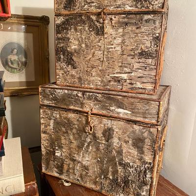 Two boxes with Bark Surface, VERY COOL!