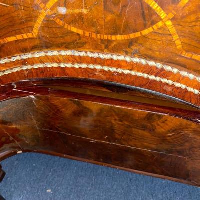 Empire style dresser