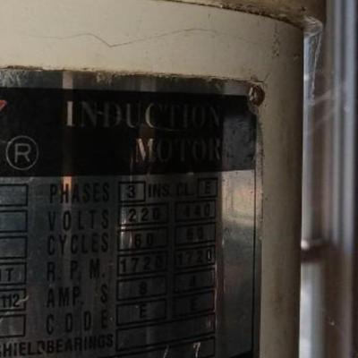 Victor Verticle Mill says 3 phase 220 volt on tag. Look at all 7 pics