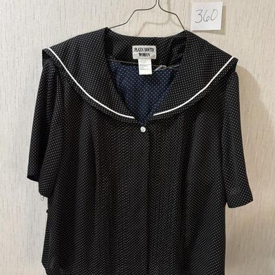 Lady’s 22W Top