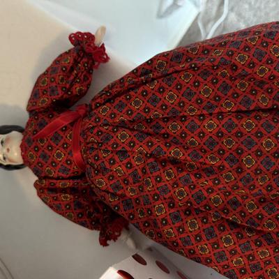 Lot 5: Crafting & More