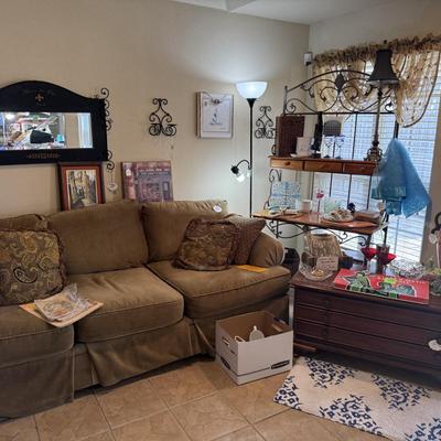 Lot 25: Couch, Kitchen Shelf & More