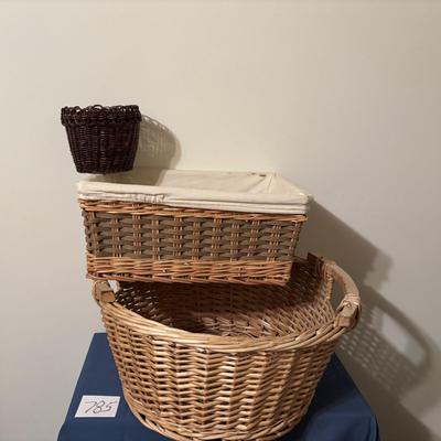 Basket Lot
