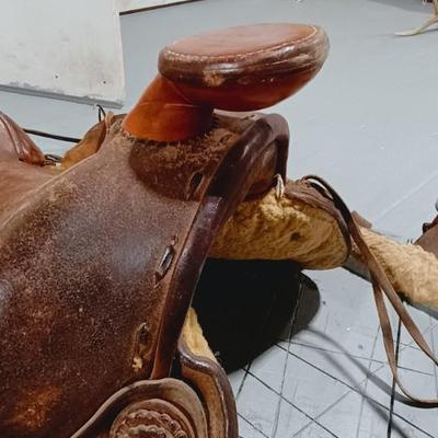 LEATHER SADDLE BY BOB MARRS STOCKMAN'S SADDLERY AMARILLO TEXAS