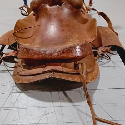 LEATHER SADDLE BY BOB MARRS STOCKMAN'S SADDLERY AMARILLO TEXAS