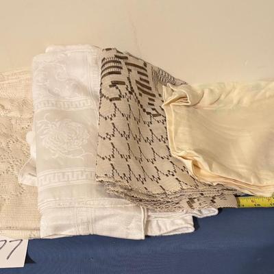 Table Cloth Lot