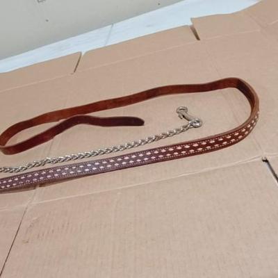 NICE LEATHER HORSE HALTER WITH MATCHING LEAD ROPE