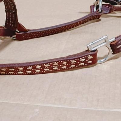 NICE LEATHER HORSE HALTER WITH MATCHING LEAD ROPE