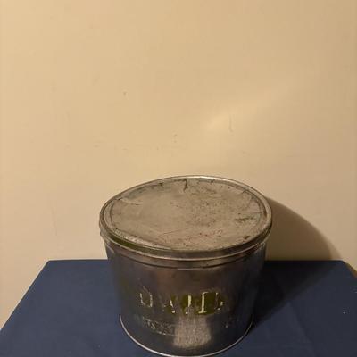Vintage Can With Lid