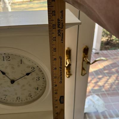 CHILDS CLOCK