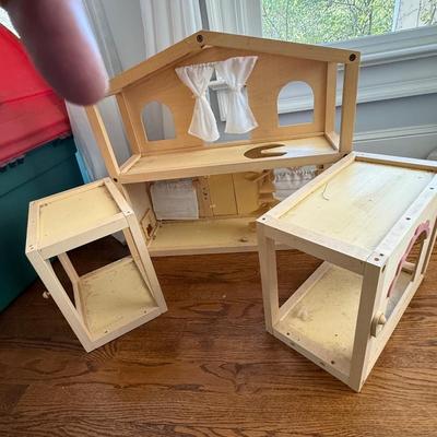 DOLL HOUSE PUPPET LOT