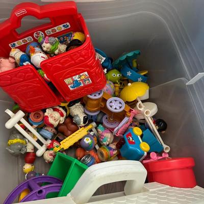FISHER PRICE FARM LOT