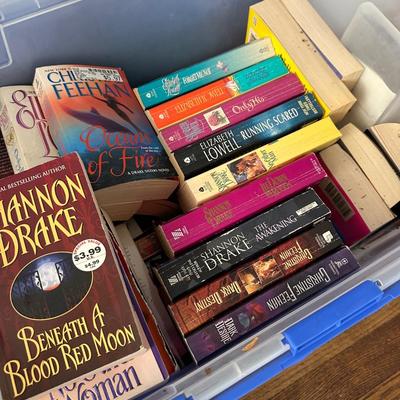 KIDS, ADULT BOOK LOT