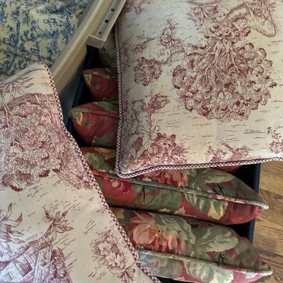 LINEN LOT