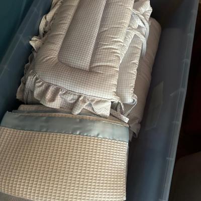 LINEN LOT