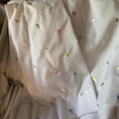 LINEN LOT