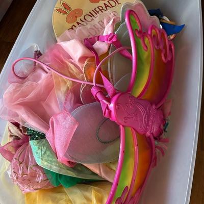 KIDS DRESS UP LOT