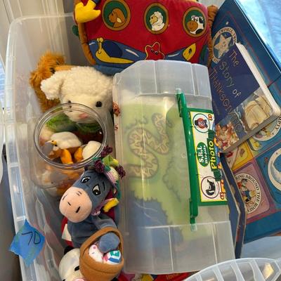 KIDS BOOKS AND TOYS LOT