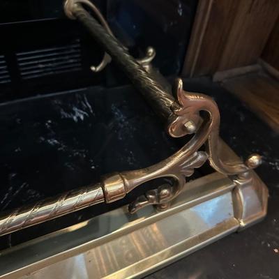 FIREPLACE FENDER