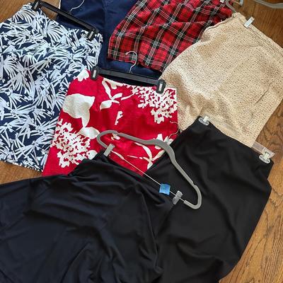 WOMENS SKIRT LOT