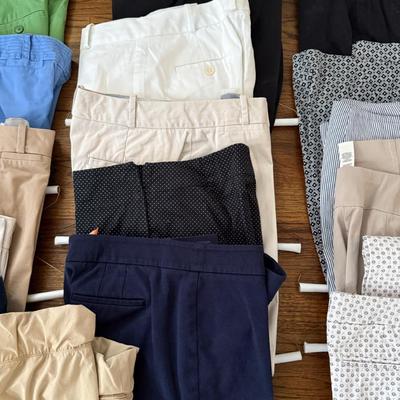 WOMENS PANTS LOT